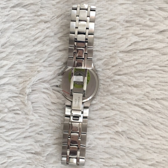❤️NEW❤️MOVADO Stainless Steel Bracelet Watch - Picture 4 of 7